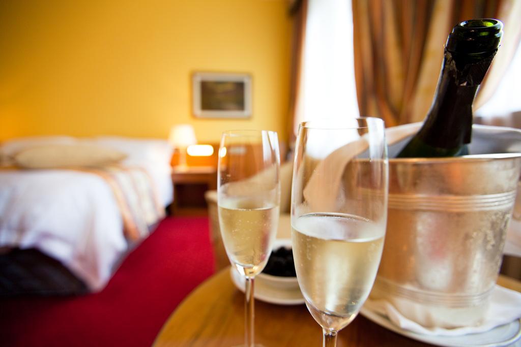 Grand Hotel Trieste & Victoria Αμπάνο Τέρμε Εξωτερικό φωτογραφία Prosecco DOC