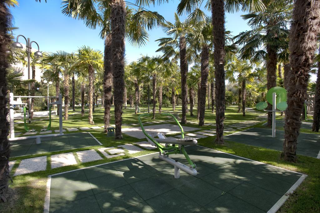 Grand Hotel Trieste & Victoria Αμπάνο Τέρμε Εξωτερικό φωτογραφία The park